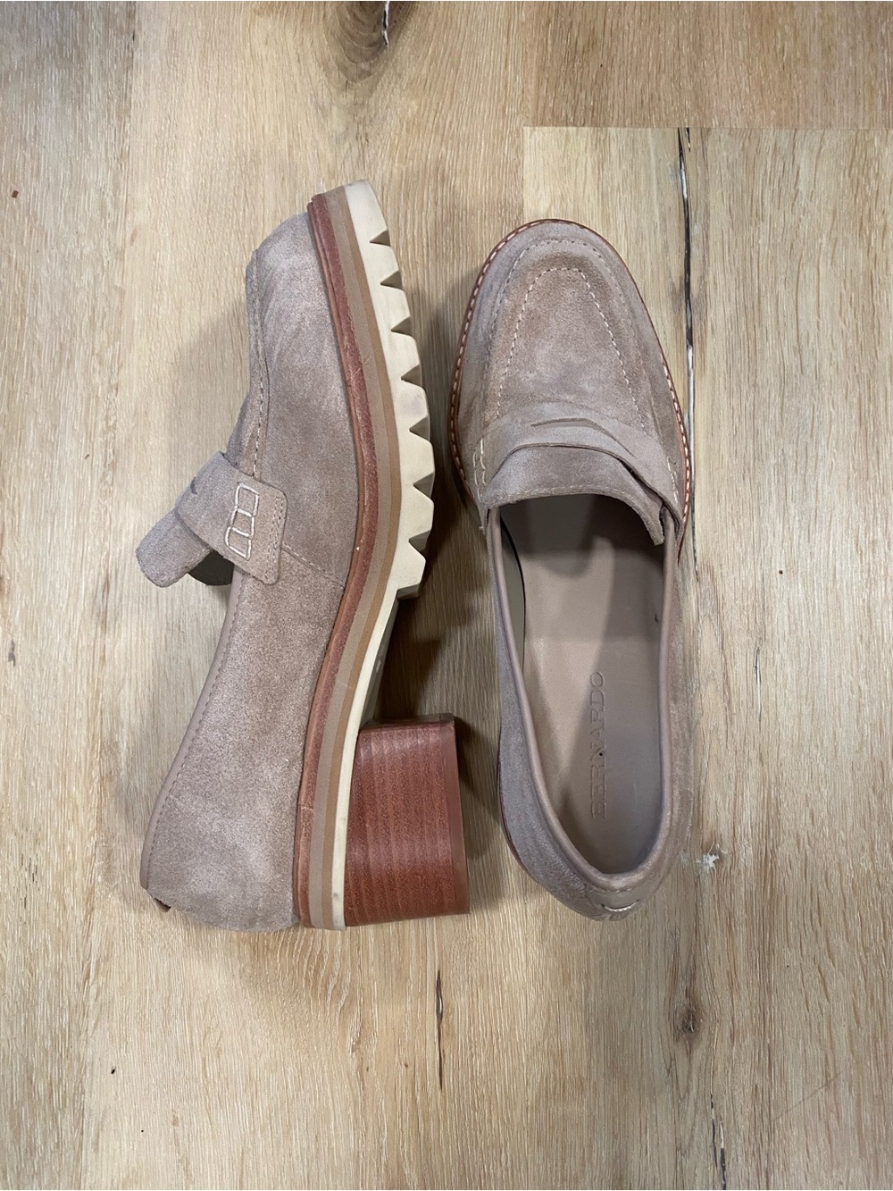 Bernardo Taupe Suede Heeled Penny Loafers Size 8.5